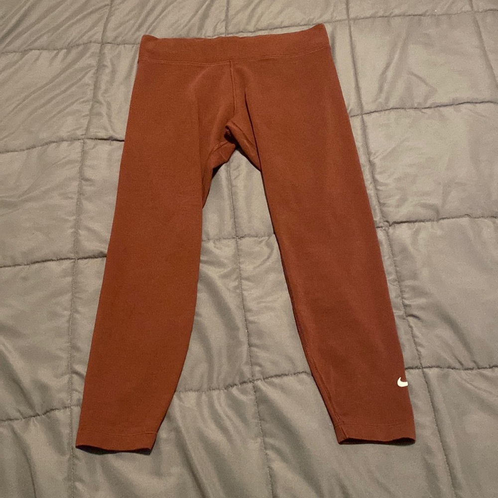 2/$20 Maroon Nike Sportswear Essential Women's 7/8 Mid-Rise Leggings